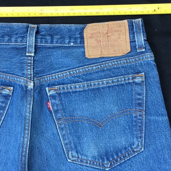 Vintage 80-90’s Levi 501 jeans Great color! - Picture 5 of 8